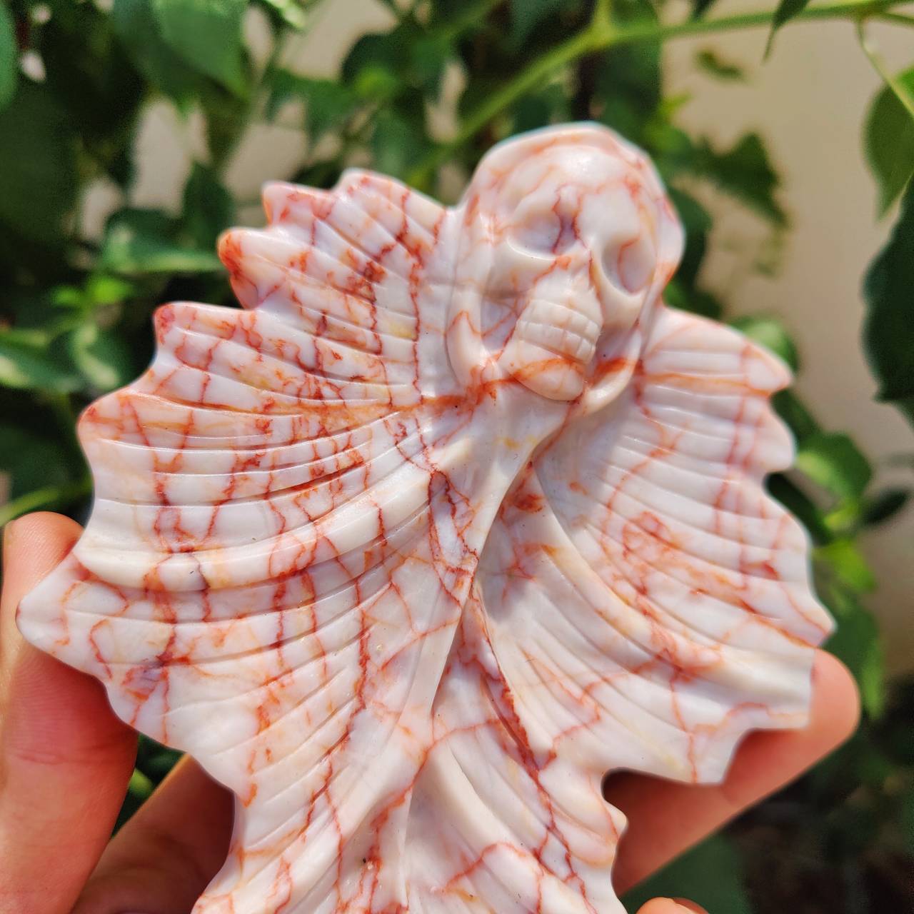 Red network Jasper Skull with leaf