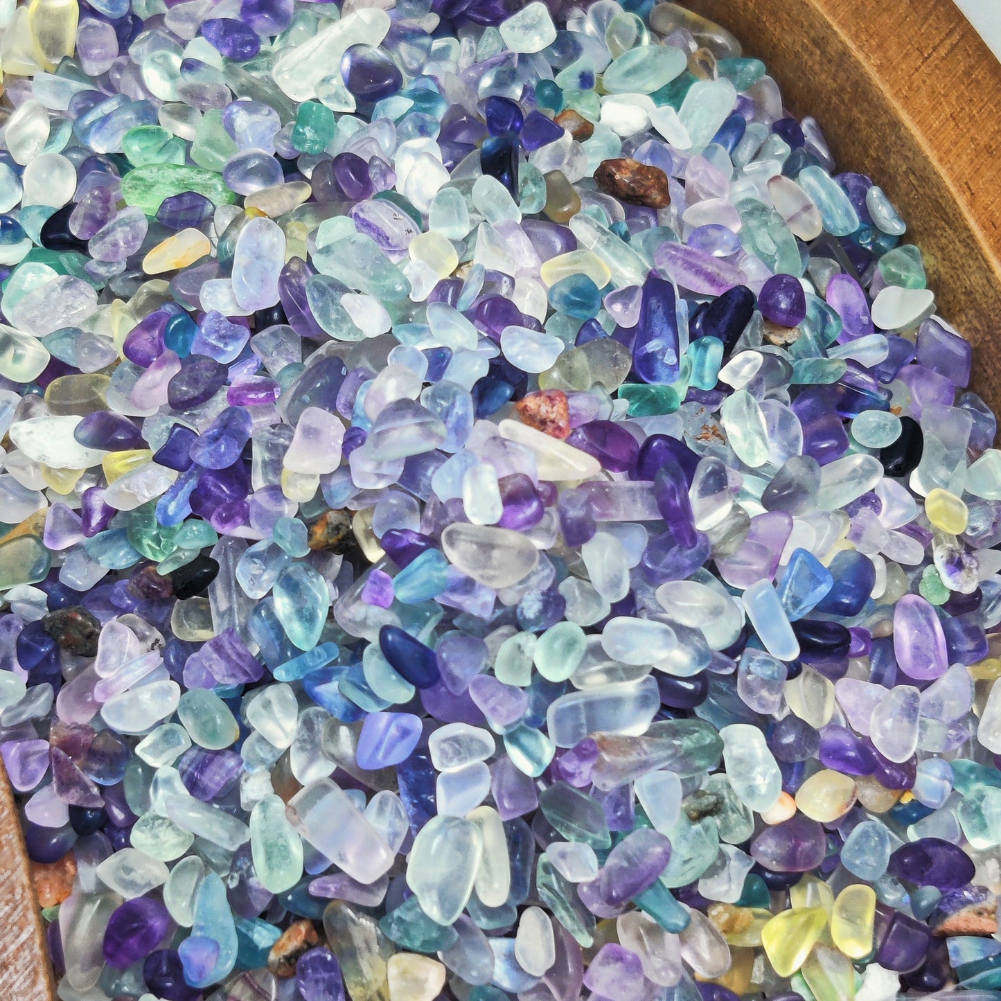 rainbow fluorite gravel 2-3