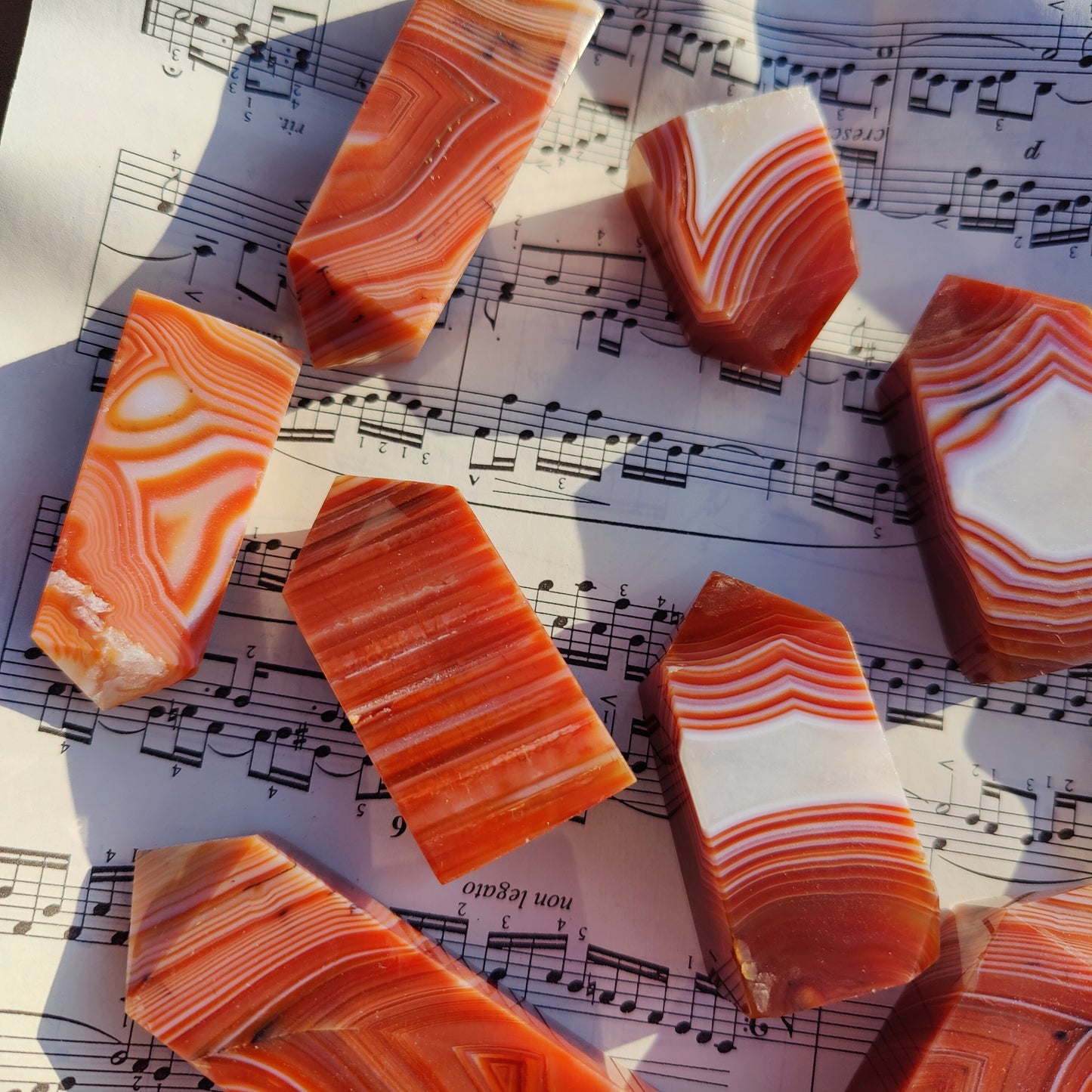 Crystal sardonyx agate tower